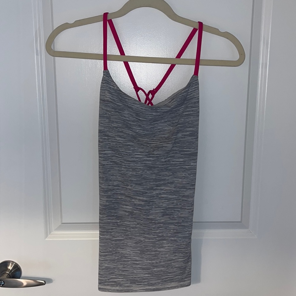 COPY - Lulu lemon grey and white tank